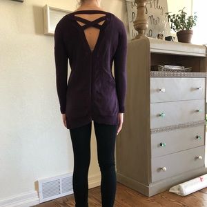 Cross back long sleeve
